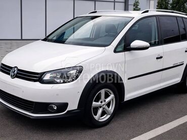 Volkswagen Touran C.R.O.S.S  7. S.E.D.