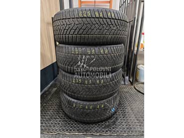 Dunlop 225/45 R18 Zimska