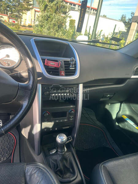 Peugeot 207 1.6
