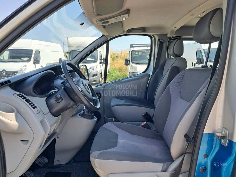 Opel Vivaro 2.5 CDTI/5 SEDI