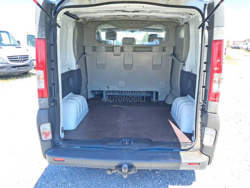 Opel Vivaro 2.5 CDTI/5 SEDI