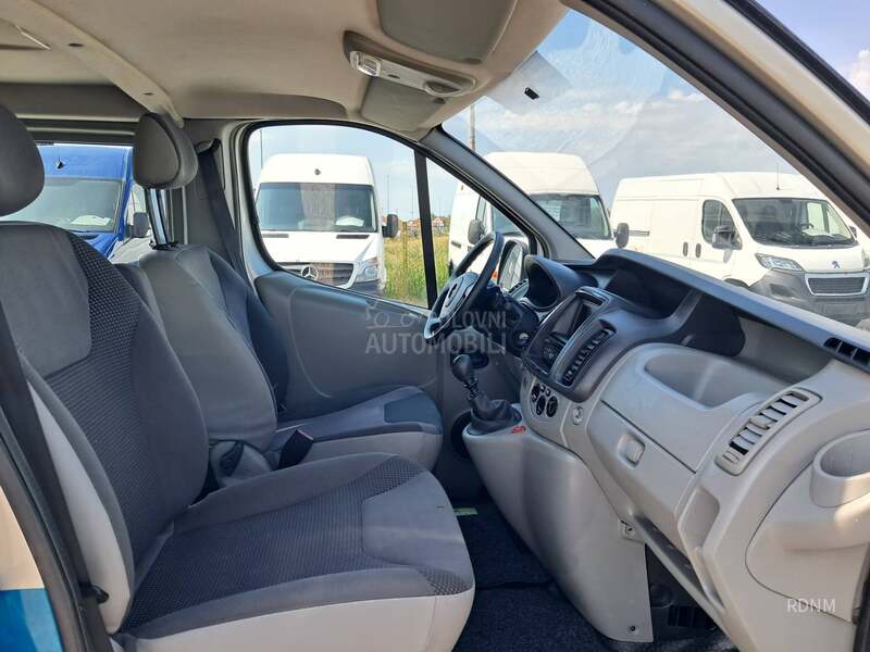 Opel Vivaro 2.5 CDTI/5 SEDI