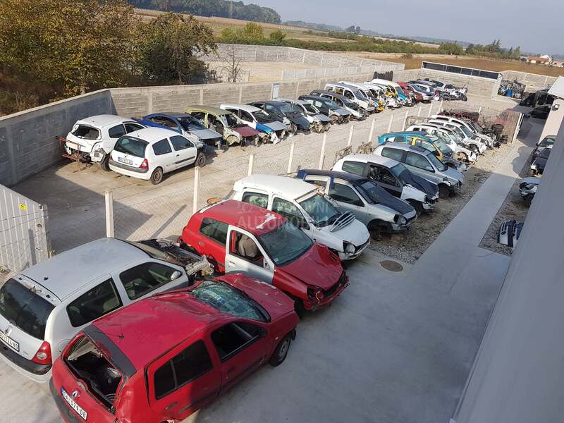 CLIO 5 DELOVI