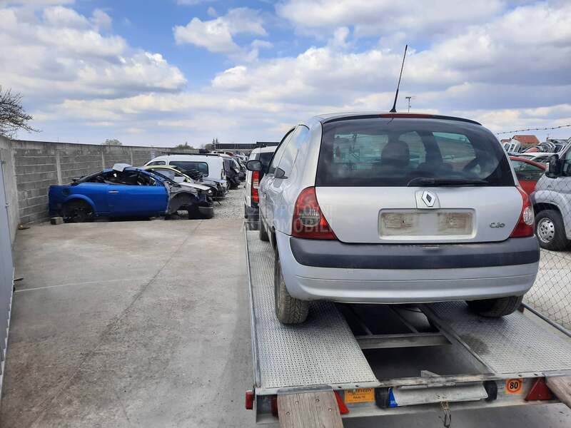 CLIO 5 DELOVI