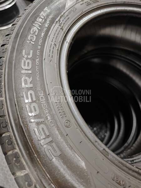 Nokian 215/65 R16 Letnja