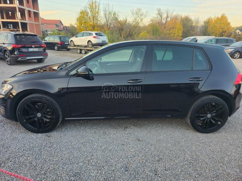 Volkswagen Golf 7 1.6 TDI Highline