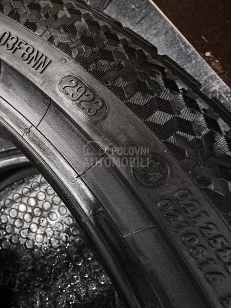 Continental 245/40 R19 Zimska
