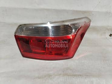 Desno stop svetlo za Citroen C-ELYSEE od 2012. do 2017. god.