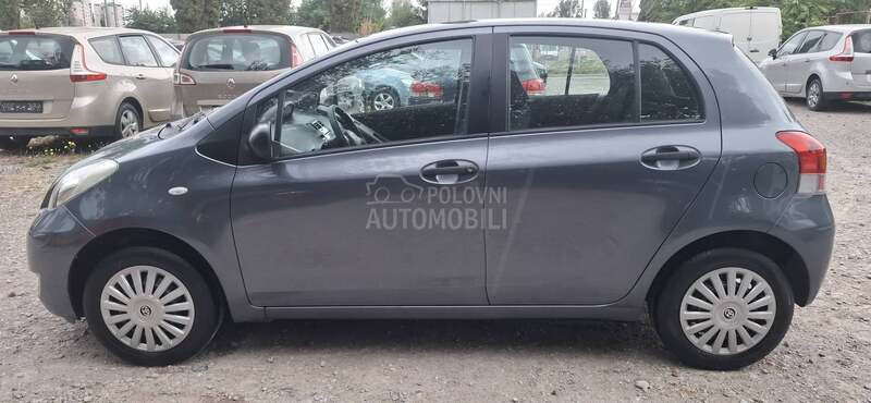 Toyota Yaris BENC NEMA KLIMU