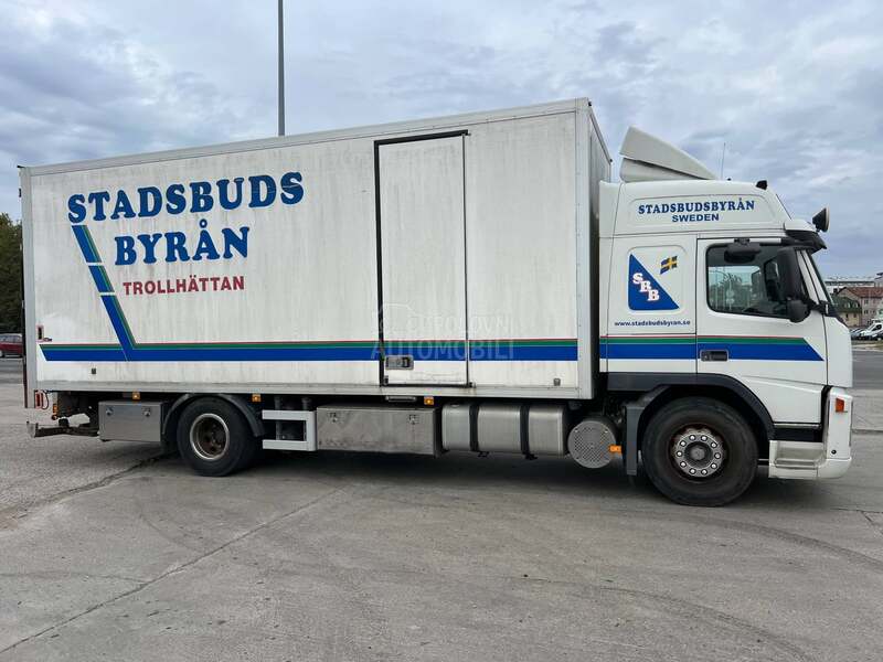 Volvo FM9 300 FURGON