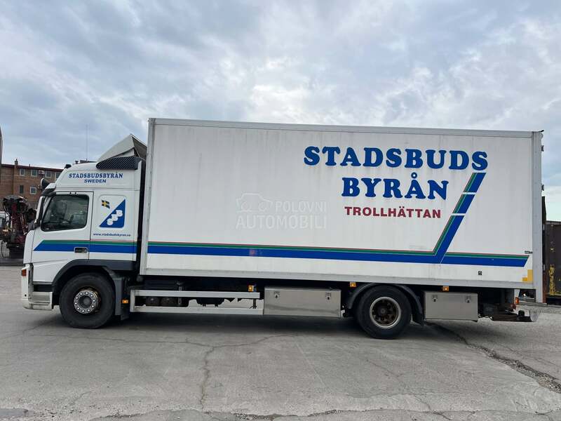 Volvo FM9 300 FURGON