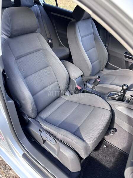 Volkswagen Golf 5 2.0 tdi