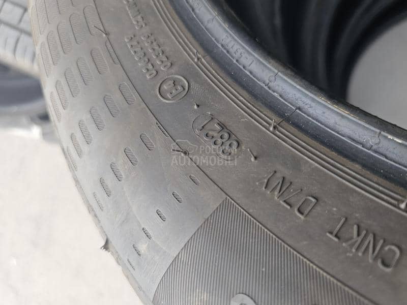 Continental 215/60 R17 Letnja