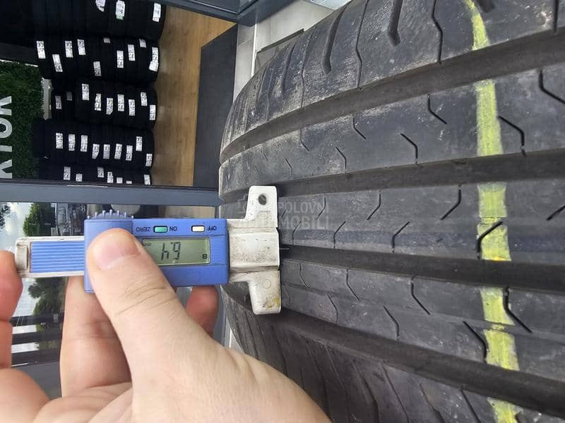 Continental 215/60 R17 Letnja