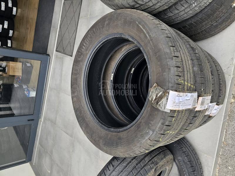 Continental 215/60 R17 Letnja