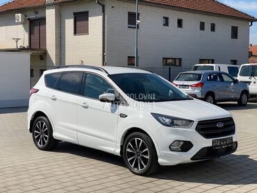 Ford Kuga 4x4  ST-LINE CH