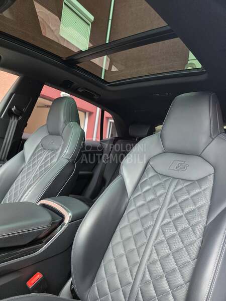 Audi Q8 3xS line 50tdi