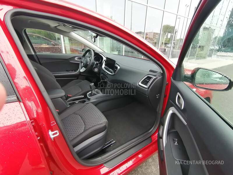 Kia cee`d 1.0 T-GDi LX FUN M/T