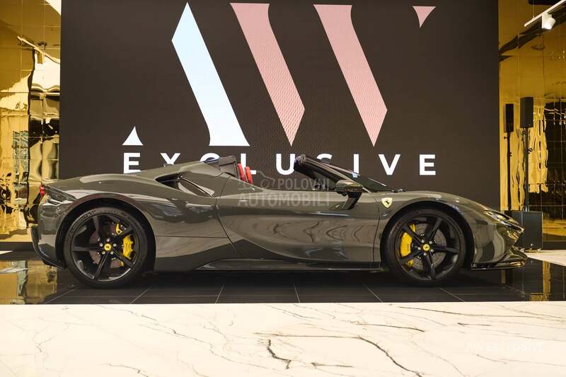 Ferrari SF90 SPIDER CARBON LIFT