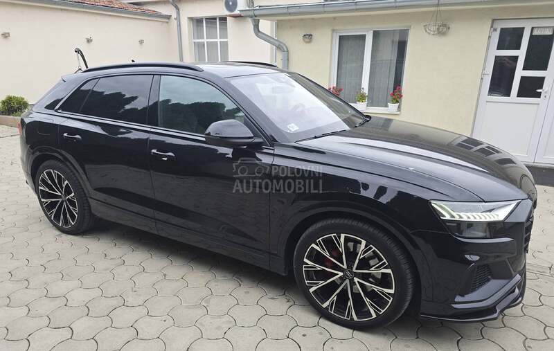 Audi Q8 SQ8 look