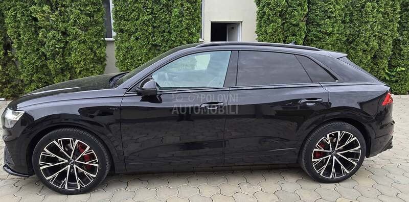 Audi Q8 SQ8 look