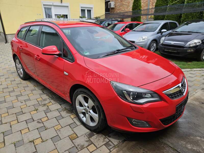 Opel Astra J 1.7cdti