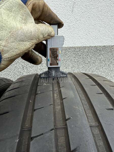 Goodyear 235/35 R19 Letnja