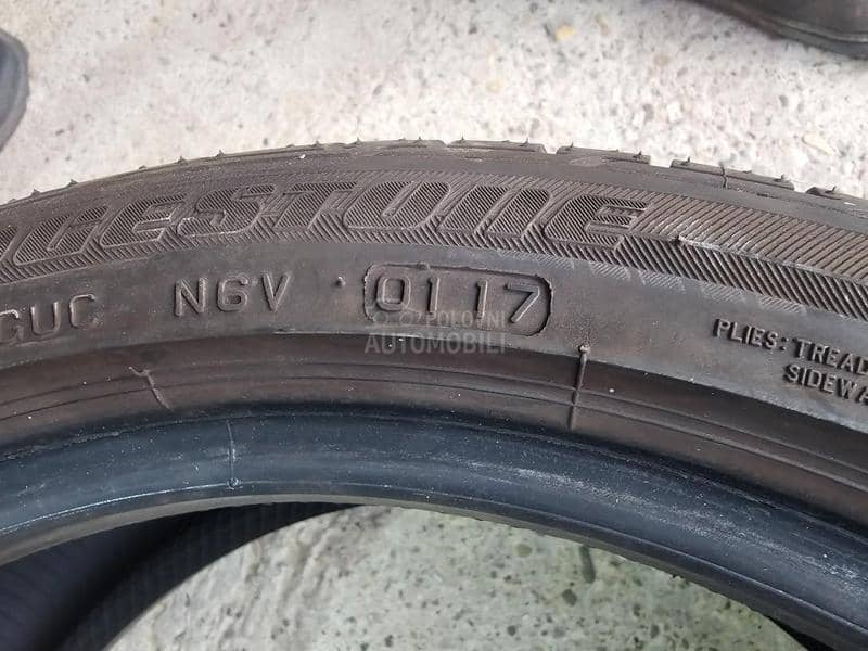 Bridgestone 215/40 R17 Letnja