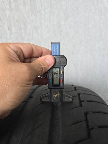 Continental 285/45 R22 Letnja