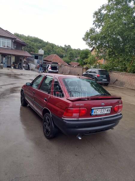 Ford Escort 1.8 TD