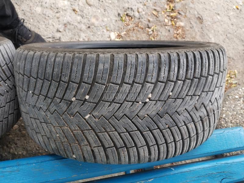 Pirelli 255/35 R19 Sve sezone