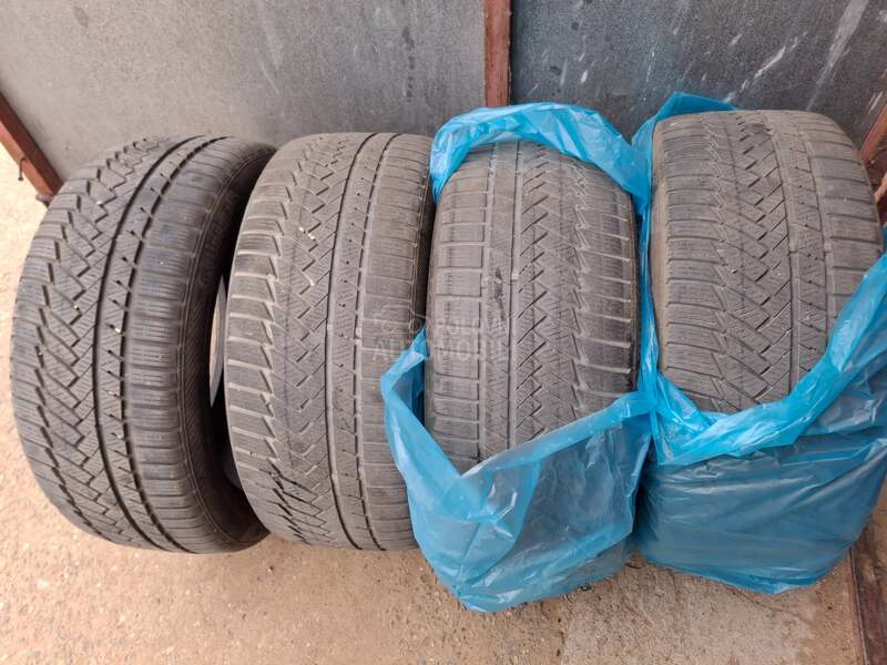 Continental 245/40 R18 Zimska