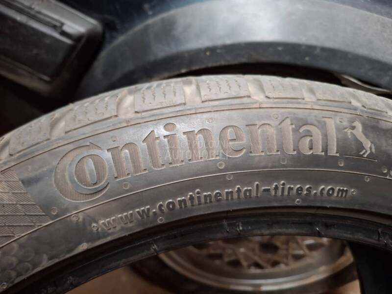 Continental 245/40 R18 Zimska