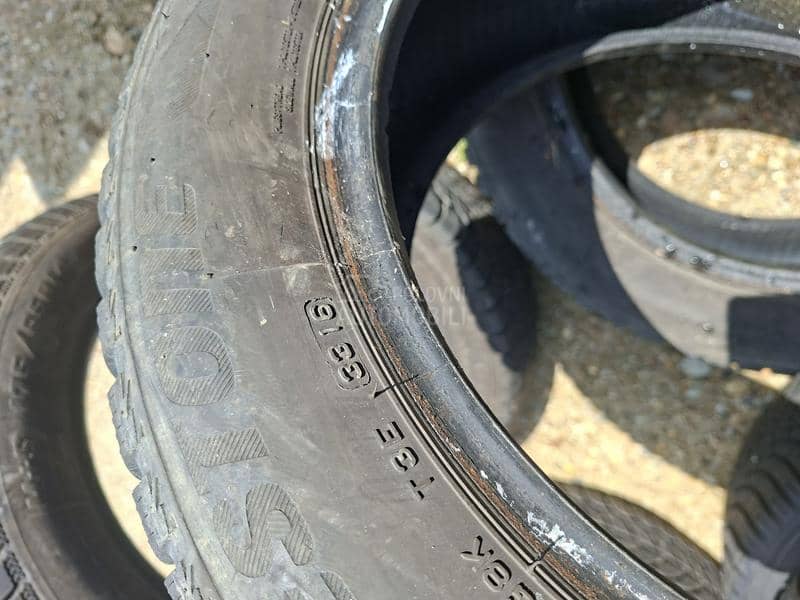 Bridgestone 205/55 R16 Zimska