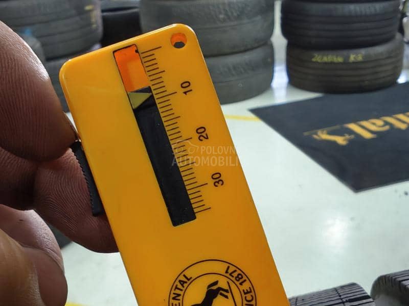 Continental 285/40 R20 Zimska