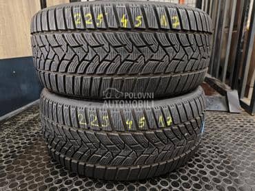 Dunlop 225/45 R17 Zimska