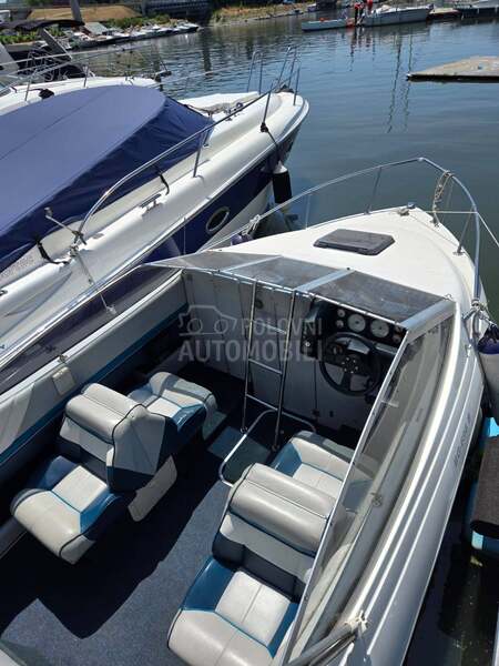 Bayliner Capri