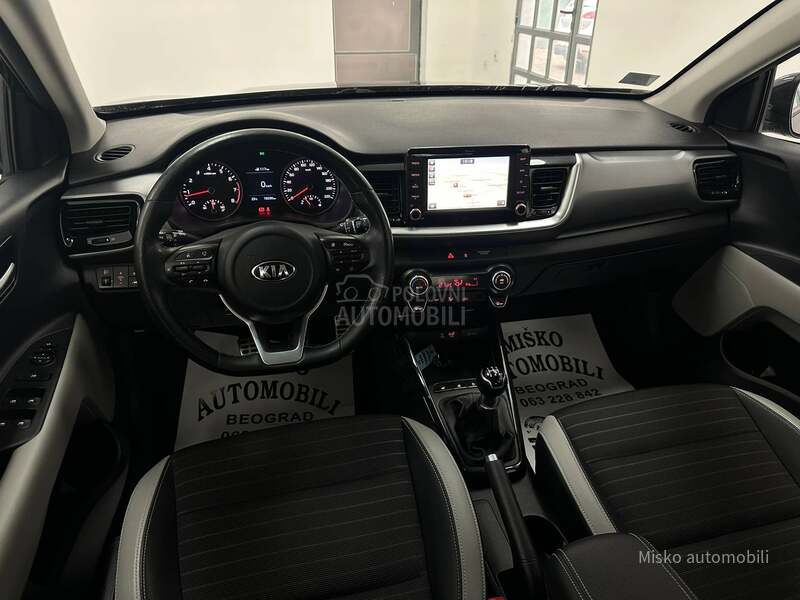 Kia Stonic 1.2 i Led Nav Kamera