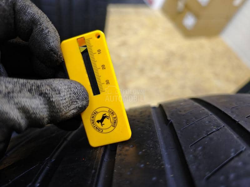 Continental 285/40 R22 Letnja