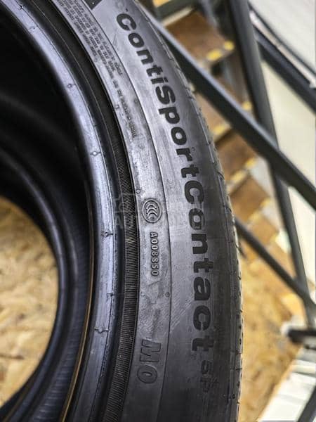 Continental 285/40 R22 Letnja