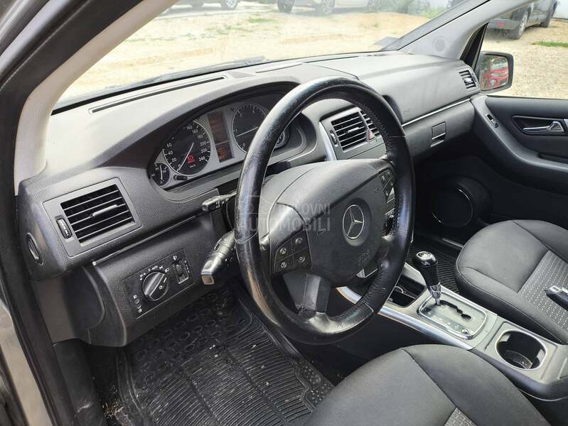 Mercedes Benz B 200 RESTAJLING