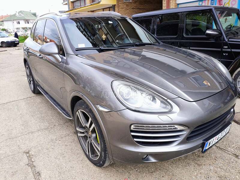 Porsche Cayenne 3.0
