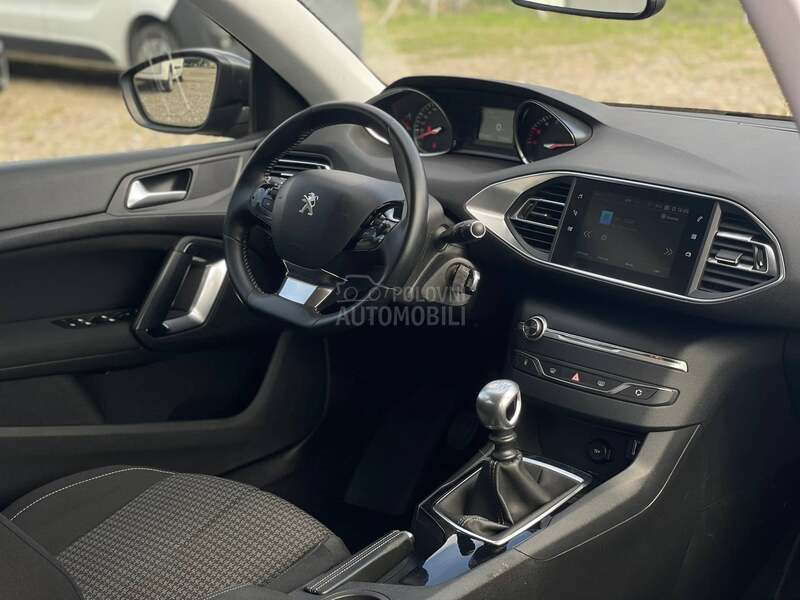 Peugeot 308 1.5 HDI BUSINESS 8mm