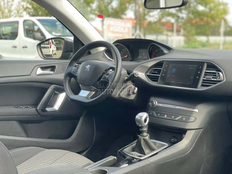 Peugeot 308 1.5 HDI BUSINESS 8mm