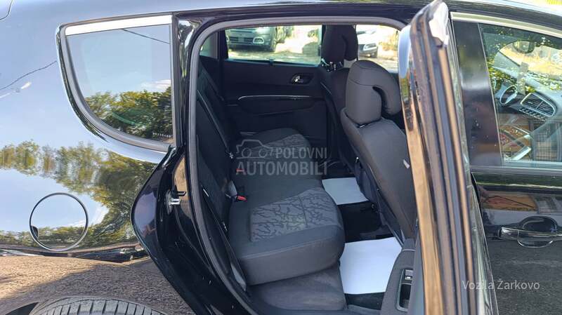 Peugeot 3008 1.6 Hdi Pan
