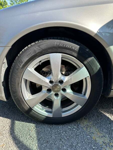 Mercedes Benz E 320 4matic