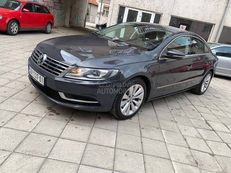 Volkswagen Passat CC 2.0 DSG