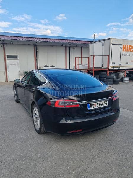 Tesla Model S 100D