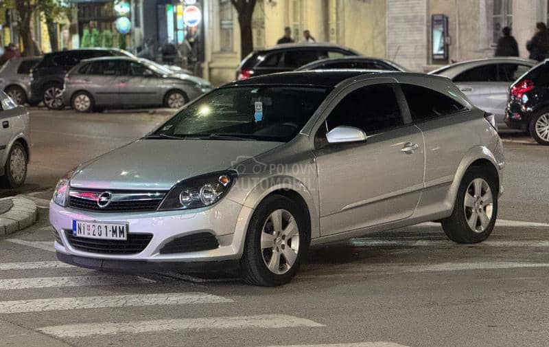 Opel Astra H GTC 1.7 D