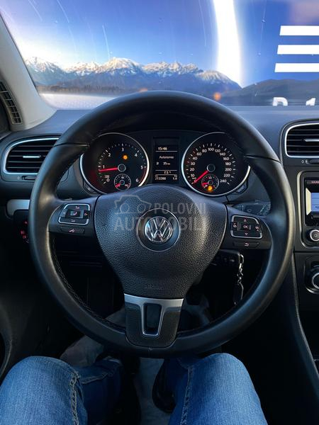 Volkswagen Golf 6 1.6 tdi highline